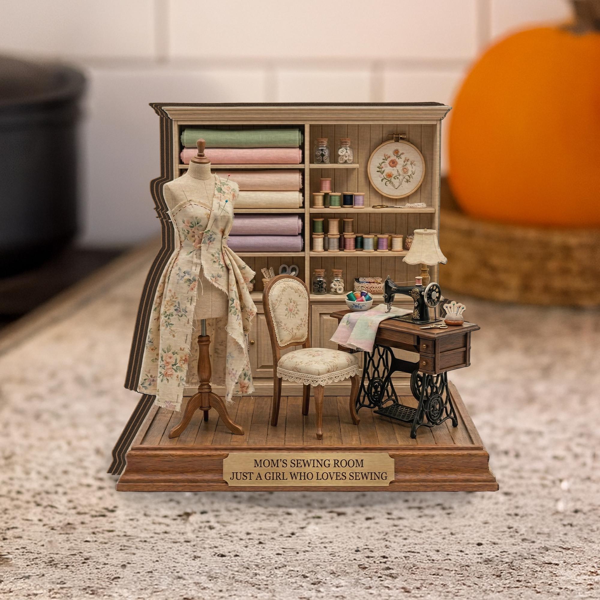 Personalized Wooden Block Sewing Room Diorama, Mini Sewing Studio Display with Dress Form